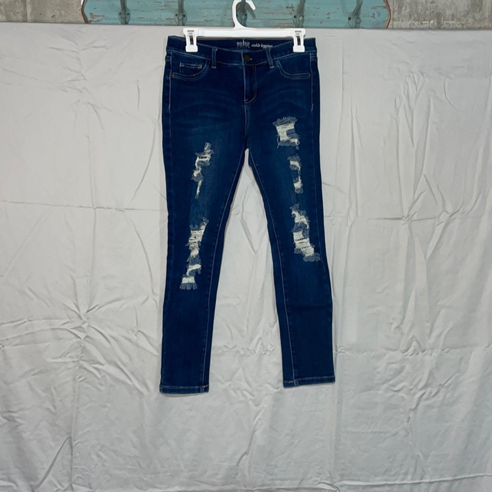 Ripped Dark Wash Skinny Jeans